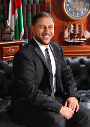 ثائر عمر محمد العزه