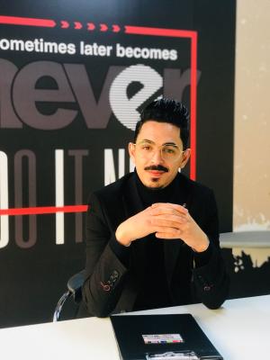 عادل محمد أبو الهيجاء