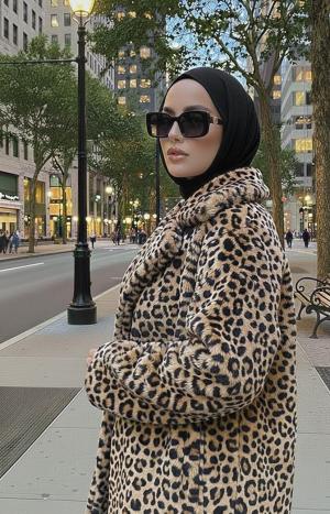 الأستاذة بتول الحسنات