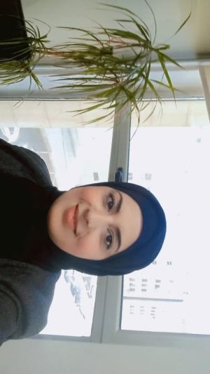 علا صلاح النجار